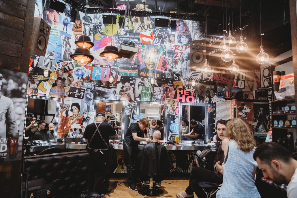 MOE & Co. Australia - apprentices and stylists working together